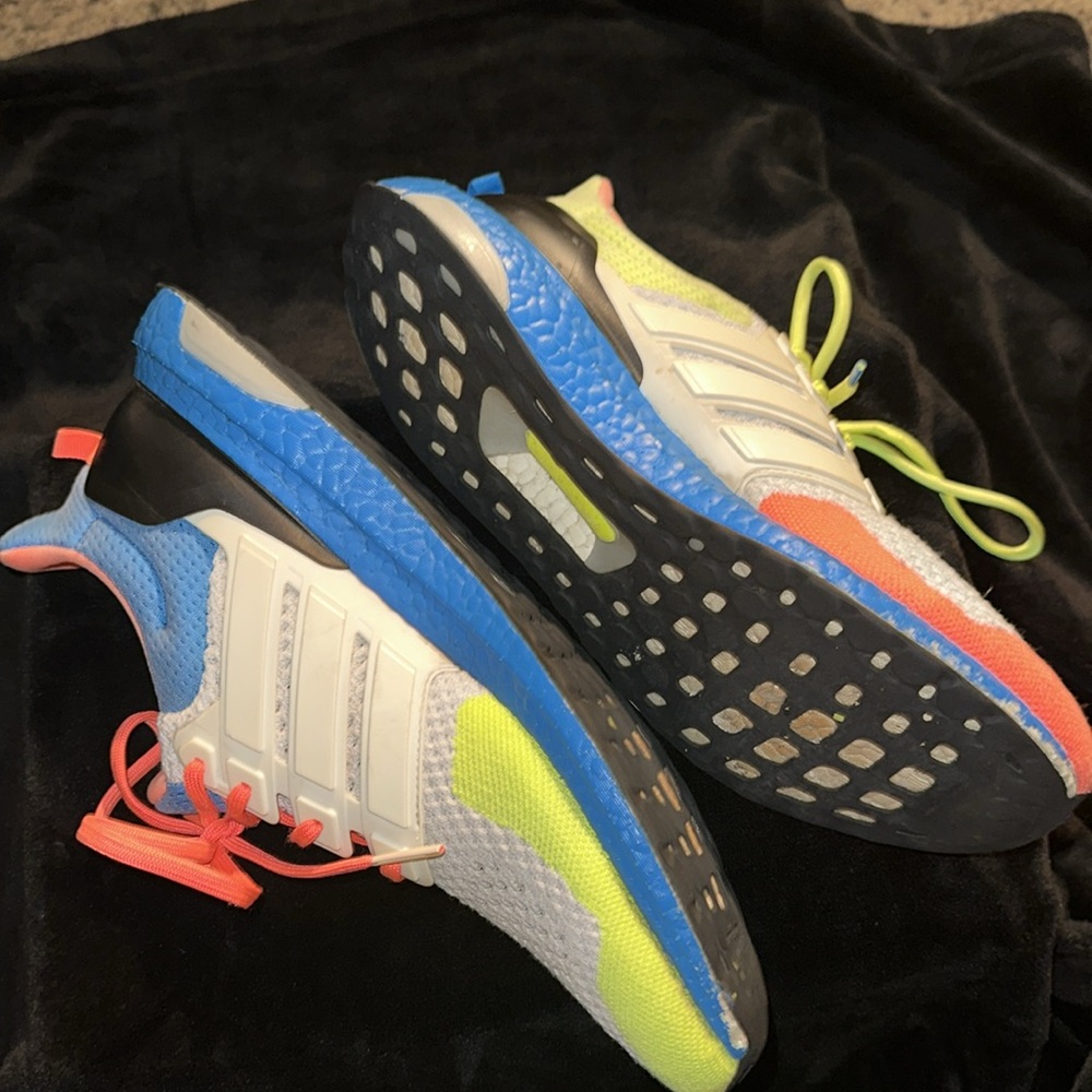 Adidas UltraBoost 1.0 DNA GX2944 Nerf Lace Up Running Shoes Mens size 10… - Picture 4 of 4